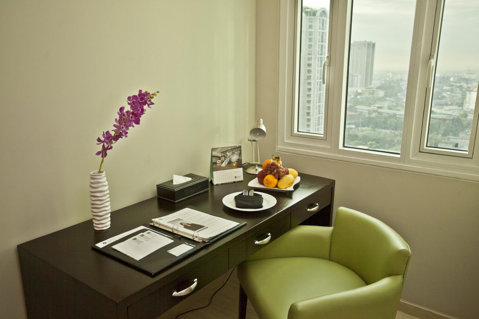 Pasig City The Exchange Regency Residence Hotel Managed By Hii מראה חיצוני תמונה
