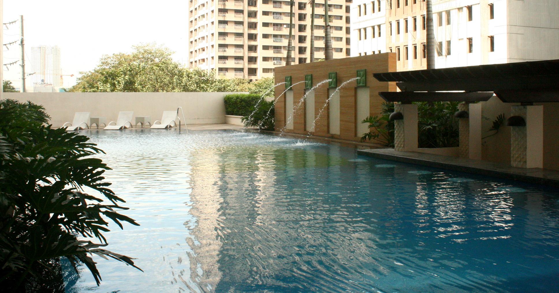 Pasig City The Exchange Regency Residence Hotel Managed By Hii מראה חיצוני תמונה